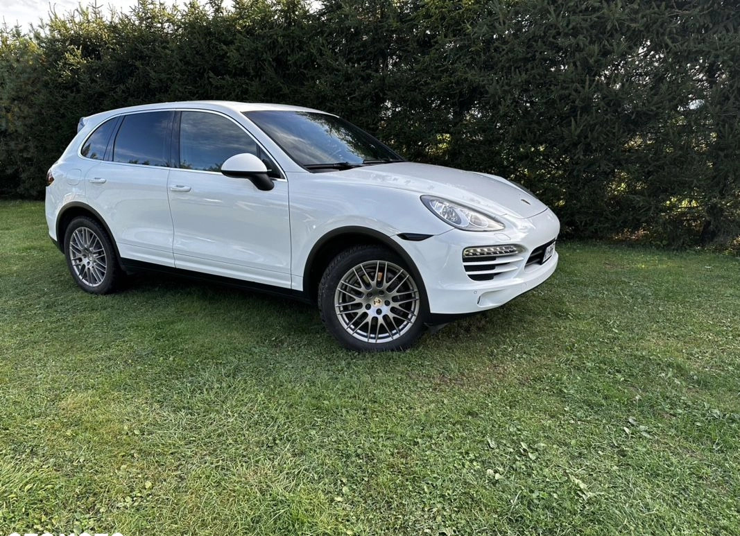 Porsche Cayenne cena 78500 przebieg: 200000, rok produkcji 2012 z Kosów Lacki małe 67